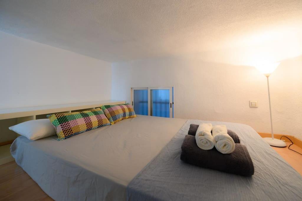 Encantador Apartamento Temporal Centrico Con Patio Privado Mpe51 Appartement Madrid Buitenkant foto