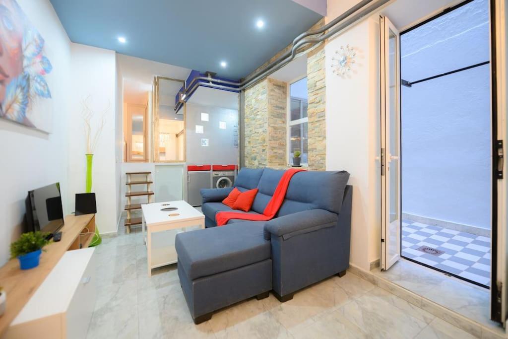 Encantador Apartamento Temporal Centrico Con Patio Privado Mpe51 Appartement Madrid Buitenkant foto