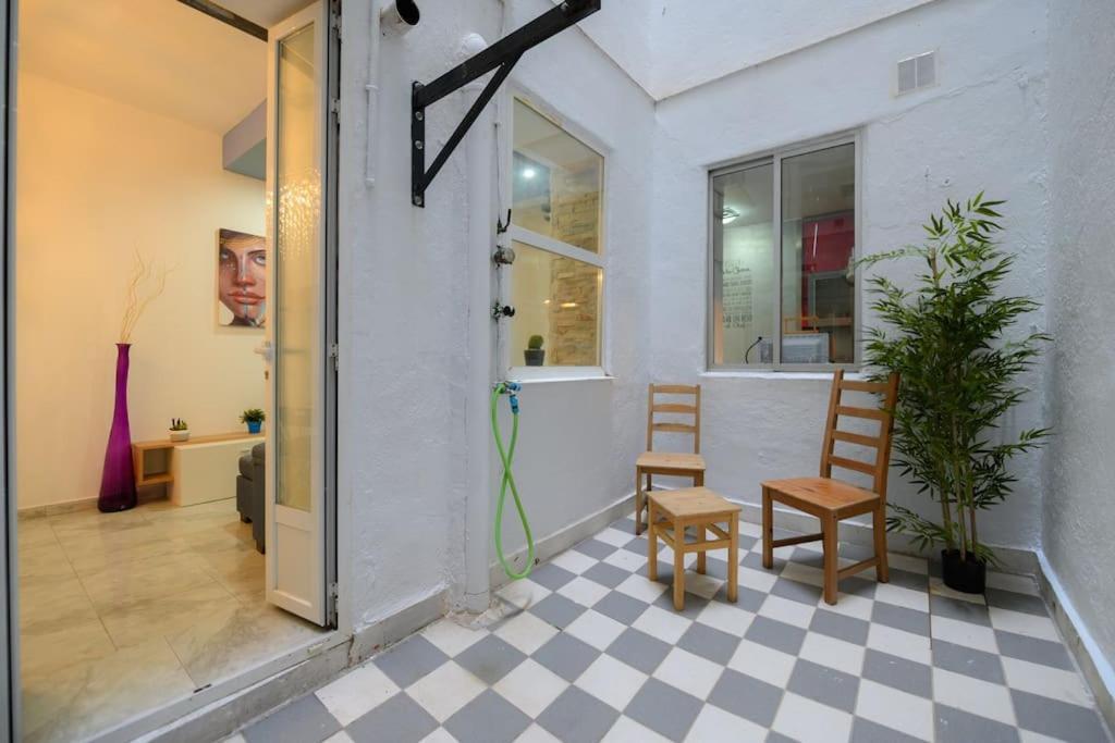Encantador Apartamento Temporal Centrico Con Patio Privado Mpe51 Appartement Madrid Buitenkant foto